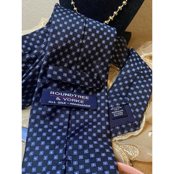 Roundtree&York Other - Roundtree&‎ York Mens Blk/silver/blue  Geometric Silk Tie Pre-owned